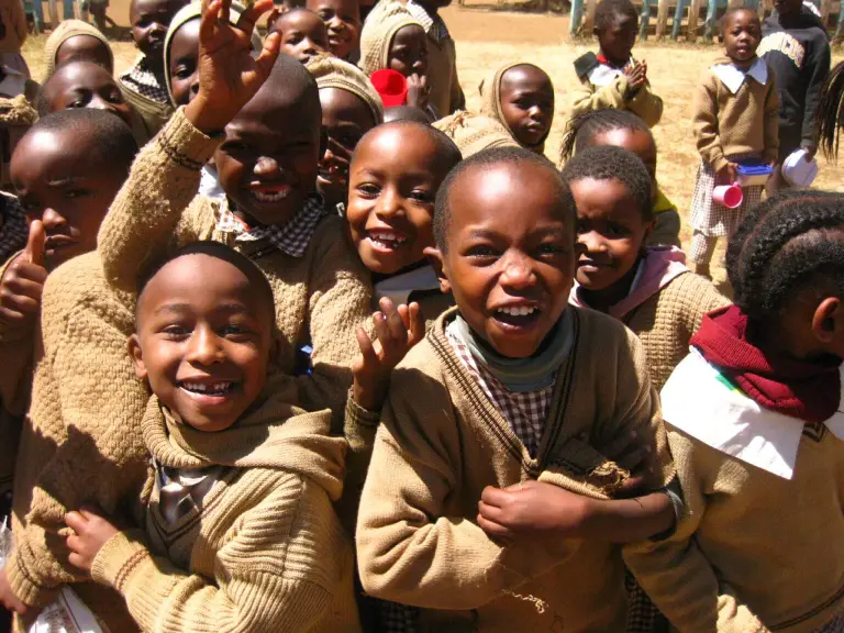 kids-group-1536x1152